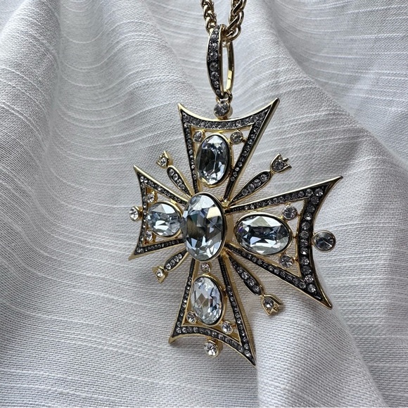 Crystal Cross Baroque Style Statement Multi Stone Embellishment by Akkad Jewelry - Picture 6 of 13